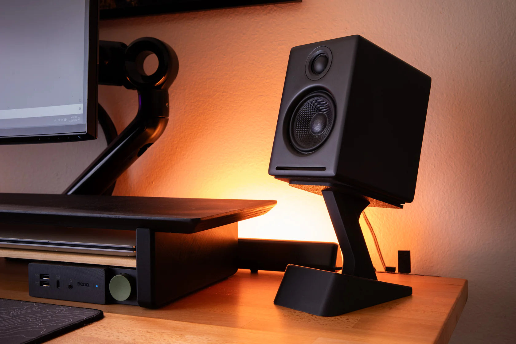 Speaker Stand