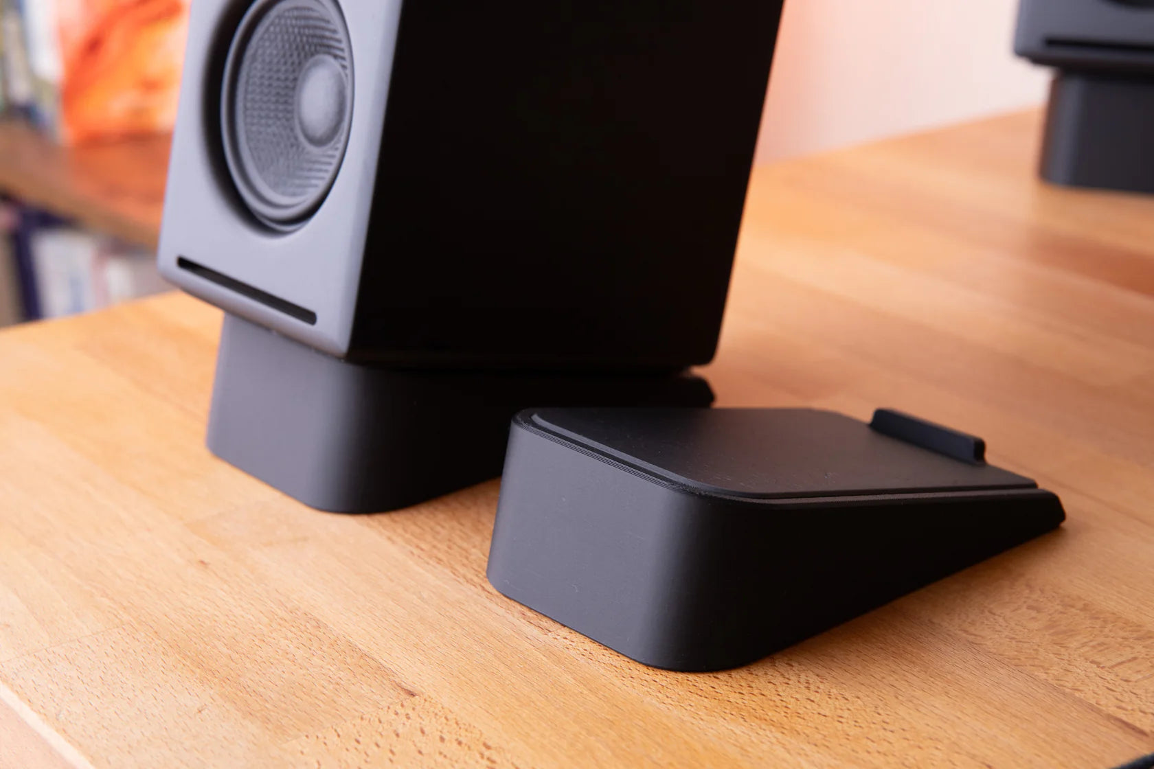 Speaker Stand